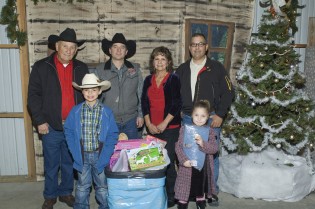 Oakdale Saddle Cub Members Gather Donations Oakdale Saddle Cub Members Gather Donations