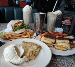 ChefView – American Graffiti Crusin’ Cuisine ChefView – American Graffiti Crusin’ Cuisine