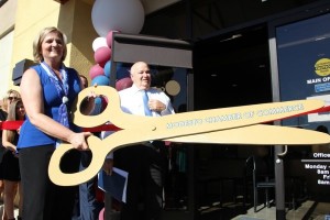 cut ribbon