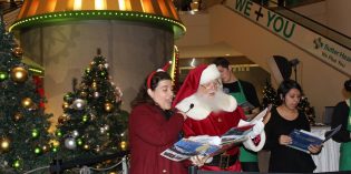 The Reading “Twas The Night Before Christmas” at Santa HQ was a Success The Reading “Twas The Night Before Christmas” at Santa HQ was a Success
