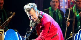 Brian Setzer’s Christmas Show Rocked This Town Brian Setzer’s Christmas Show Rocked This Town