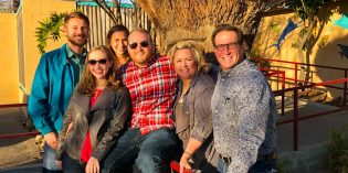 GreetingsView – Happy March Friends! GreetingsView – Happy March Friends!