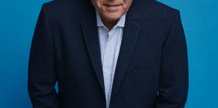 Comedian Paul Reiser at the Tracy Grand Comedian Paul Reiser at the Tracy Grand