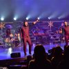 98° Christmas Show Re-View 98° Christmas Show Re-View