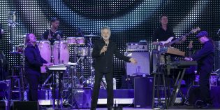Grease is the Word – Frankie Valli at the Fruityard Grease is the Word – Frankie Valli at the Fruityard