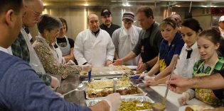 Thanks4Giving – Please Donate Thanks4Giving – Please Donate