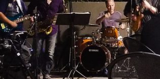 Jazz BluesView: Happy Holidaze Jazz BluesView: Happy Holidaze