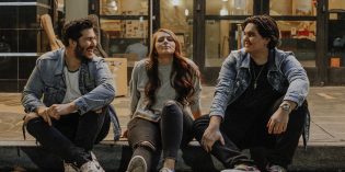 SongwriterView: Keeping Their Composer SongwriterView: Keeping Their Composer